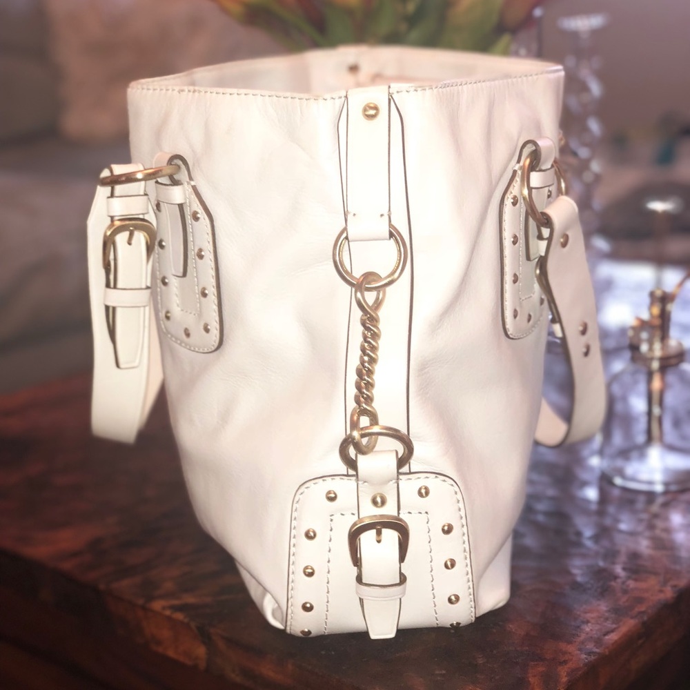 Michael Kors white leather hand bag